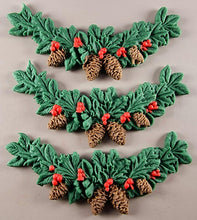 3 x Edible 3D 110mm Fully Decorated Garlands, Christmas icing toppers, cake cupcakes T126