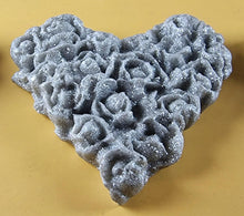 8 x Edible 3D 45mm Heart Clusters, icing toppers, cake cupcakes decorations T094