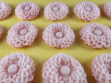 15 x Edible 3D Large Dahlia flowers, icing toppers, cake cupcakes decorations T078