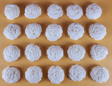 20 x Edible 3D 25mm roses rose flowers icing toppers, cake cupcakes decorations T008