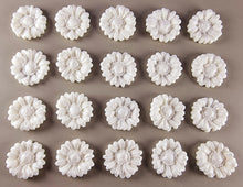 20 x Edible 3D 20mm flower flowers icing toppers, cake cupcakes decorations T020