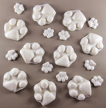 18 x Edible 3D 40mm Dog Paws, icing toppers, cake cupcakes decorations T036