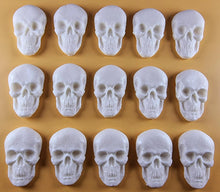 15 x Edible 3D 42mm Skulls, Skull icing toppers, cake cupcakes decorations T040