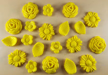 20 Piece Edible 3D Bouquet Flower set, icing toppers, cake cupcakes decorations T070
