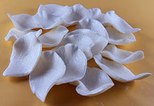 18 x Edible 3D 36mm Rose Petals icing toppers, cake cupcakes decorations T044