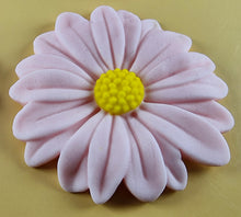 4 x Edible 3D 70mm Large Daisy Flowers icing toppers, cake cupcakes T122