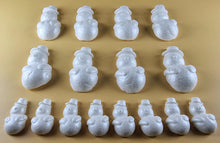 16 x Edible 3D 45mm Snowmen Snowman, Christmas icing toppers, cake cupcakes decorations T096