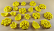 20 Piece Edible 3D Bouquet Flower set, icing toppers, cake cupcakes decorations T070
