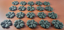 20 x Edible 3D 25mm daisies daisy flowers icing toppers, cake cupcakes decorations T014