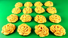16 x Edible 3D 30mm roses rose flowers icing toppers, cake cupcakes decorations T010