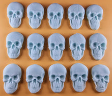 15 x Edible 3D 42mm Skulls, Skull icing toppers, cake cupcakes decorations T040