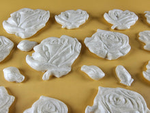 20 x Edible 3D 33mm Mixed Rose Set, icing toppers, cake cupcakes decorations T089