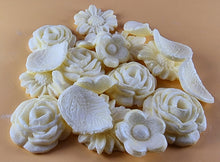 20 Piece Edible 3D Bouquet Flower set, icing toppers, cake cupcakes decorations T070