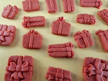 20 x Edible 3D 20mm Birthday, Chirstmas Presents, icing toppers, cake cupcakes decorations T087