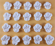 20 x Edible 3D 20mm flower flowers icing toppers, cake cupcakes decorations T023