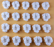 20 x Edible 3D 20mm flower flowers icing toppers, cake cupcakes decorations T027