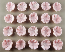 20 x Edible 3D 25mm Buttercup flowers icing toppers, cake cupcakes decorations T045