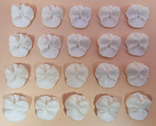 20 x Edible 3D 30mm violets violet flowers icing toppers, cake cupcakes decorations T003