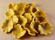 20 x Edible 3D 30mm Primula Primrose Flowers, icing toppers, cake cupcakes decorations T068