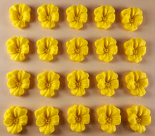 20 x Edible 3D 20mm flower flowers icing toppers, cake cupcakes decorations T027