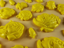 20 x Edible 3D 33mm Mixed Rose Set, icing toppers, cake cupcakes decorations T089