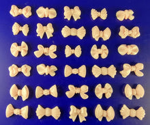 30 x Edible 3D small bows bow icing toppers, cake cupcakes decorations T012