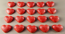 20 x Edible 3D 20mm Hearts icing toppers, cake cupcakes decorations T058