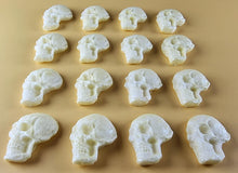 16 x Edible 3D 25mm Skulls, Halloween, icing toppers, cake cupcakes decorations T093