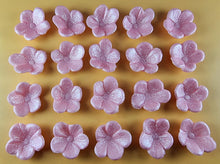 20 x Edible 3D 25mm Cherry Blossoms Flowers, icing toppers, cake cupcakes decorations T069