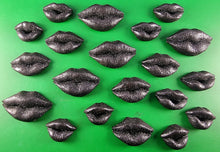 20 x Edible 3D 25mm Mixed Size Lips icing toppers, cake cupcakes decorations T050