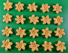 20 x Edible 3D 20mm flower flowers icing toppers, cake cupcakes decorations T034