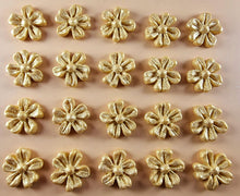 20 x Edible 3D 22mm flower flowers icing toppers, cake cupcakes decorations T031
