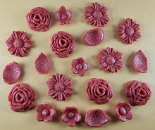 20 Piece Edible 3D Bouquet Flower set, icing toppers, cake cupcakes decorations T070