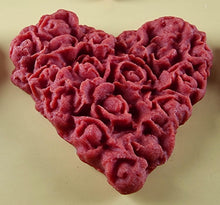8 x Edible 3D 45mm Heart Clusters, icing toppers, cake cupcakes decorations T094