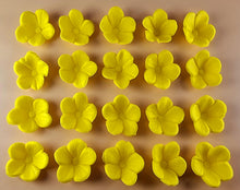 20 x Edible 3D 25mm Cherry Blossoms Flowers, icing toppers, cake cupcakes decorations T069