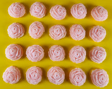 20 x Edible 3D 20mm roses rose flowers icing toppers, cake cupcakes decorations T009