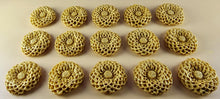15 x Edible 3D Large Dahlia flowers, icing toppers, cake cupcakes decorations T078