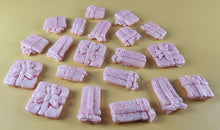 20 x Edible 3D 20mm Birthday, Chirstmas Presents, icing toppers, cake cupcakes decorations T087