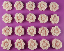 20 x Edible 3D 22mm flower flowers icing toppers, cake cupcakes decorations T025
