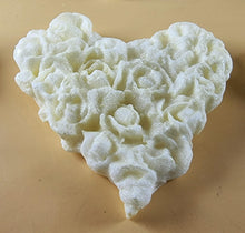8 x Edible 3D 45mm Heart Clusters, icing toppers, cake cupcakes decorations T094