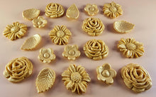 20 Piece Edible 3D Bouquet Flower set, icing toppers, cake cupcakes decorations T070