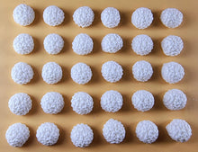 30 x Edible 3D 11mm Dahlia Flowers, icing toppers, cake cupcakes decorations T065