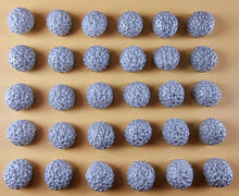 30 x Edible 3D 11mm Dahlia Flowers, icing toppers, cake cupcakes decorations T065