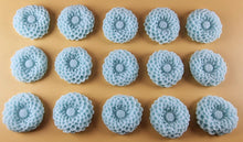 15 x Edible 3D Large Dahlia flowers, icing toppers, cake cupcakes decorations T078
