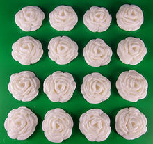 16 x Edible 3D 30mm roses rose flowers icing toppers, cake cupcakes decorations T010