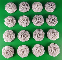 16 x Edible 3D 30mm roses rose flowers icing toppers, cake cupcakes decorations T010