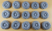 15 x Edible 3D Large Dahlia flowers, icing toppers, cake cupcakes decorations T078