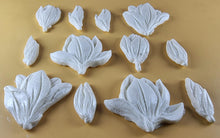 12 x Edible 3D 50mm Tulip Lilly flowers Set, icing toppers, cake cupcakes decorations T076