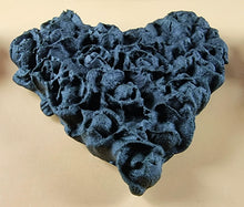 8 x Edible 3D 45mm Heart Clusters, icing toppers, cake cupcakes decorations T094