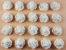20 x Edible 3D 20mm flower flowers icing toppers, cake cupcakes decorations T029